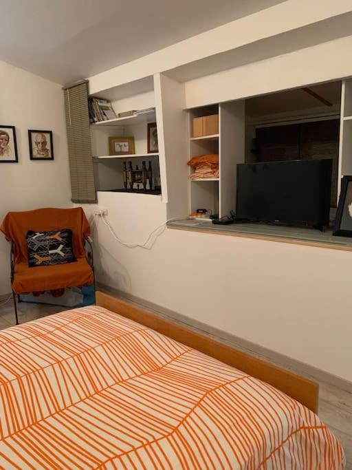 Studio En Duplex Independant Бриньол Екстериор снимка